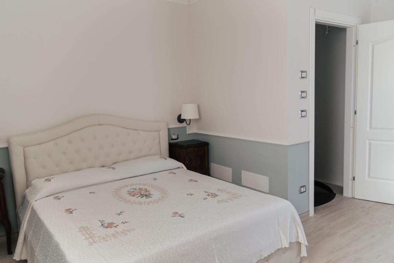 سان جيوفانّي تْيَتينو B&B Domus Aurea 20 المظهر الخارجي الصورة