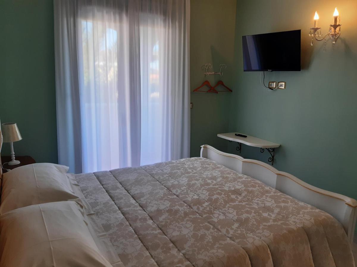 سان جيوفانّي تْيَتينو B&B Domus Aurea 20 المظهر الخارجي الصورة